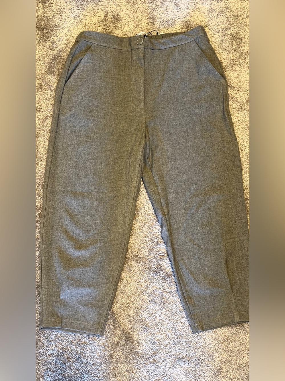 Zara Gray Cropped Tailored Pants
